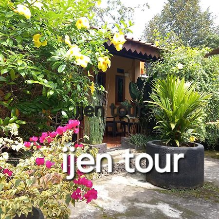 Juda Homestay Banyuwangi  Eksteriør billede