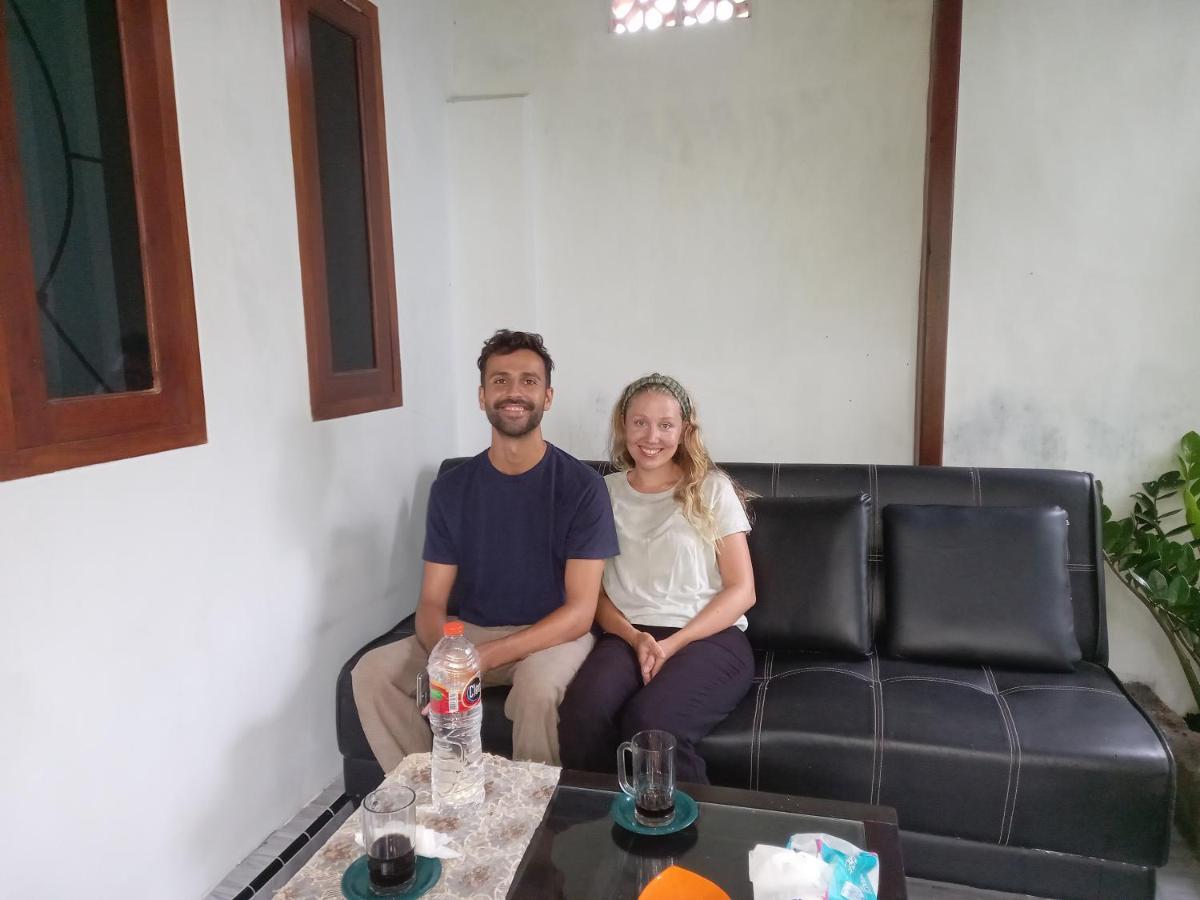 Juda Homestay Banyuwangi  Eksteriør billede