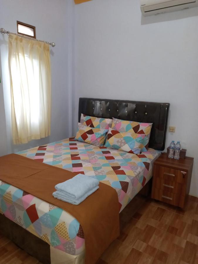 Juda Homestay Banyuwangi  Eksteriør billede